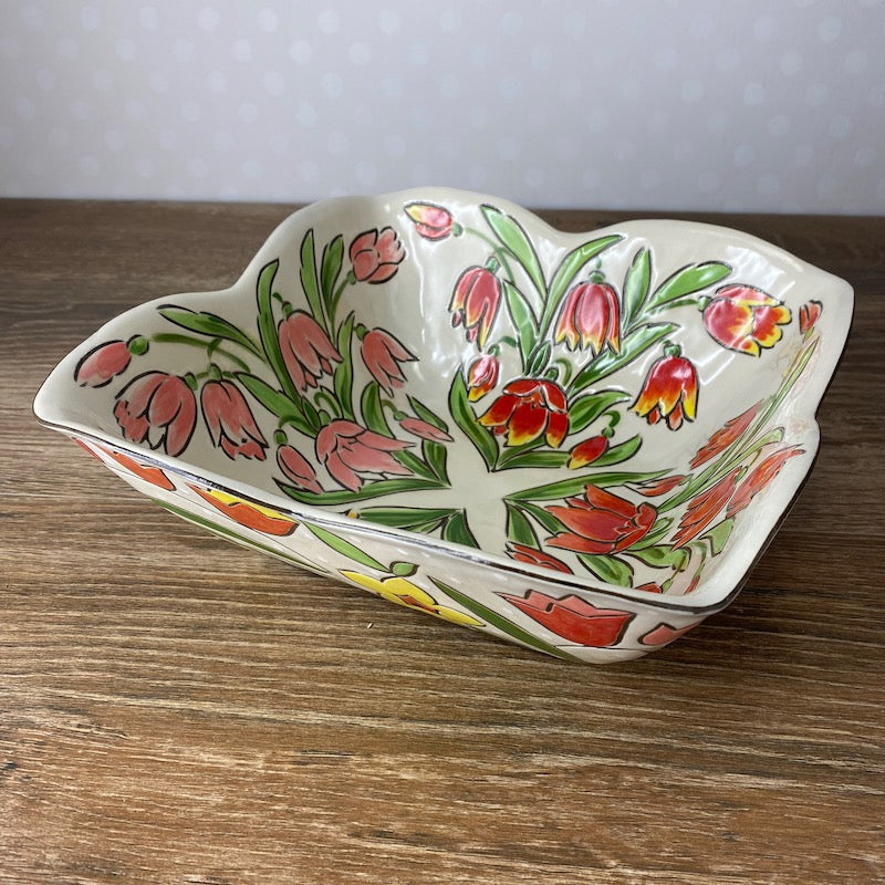 Tulip Serving Bowl