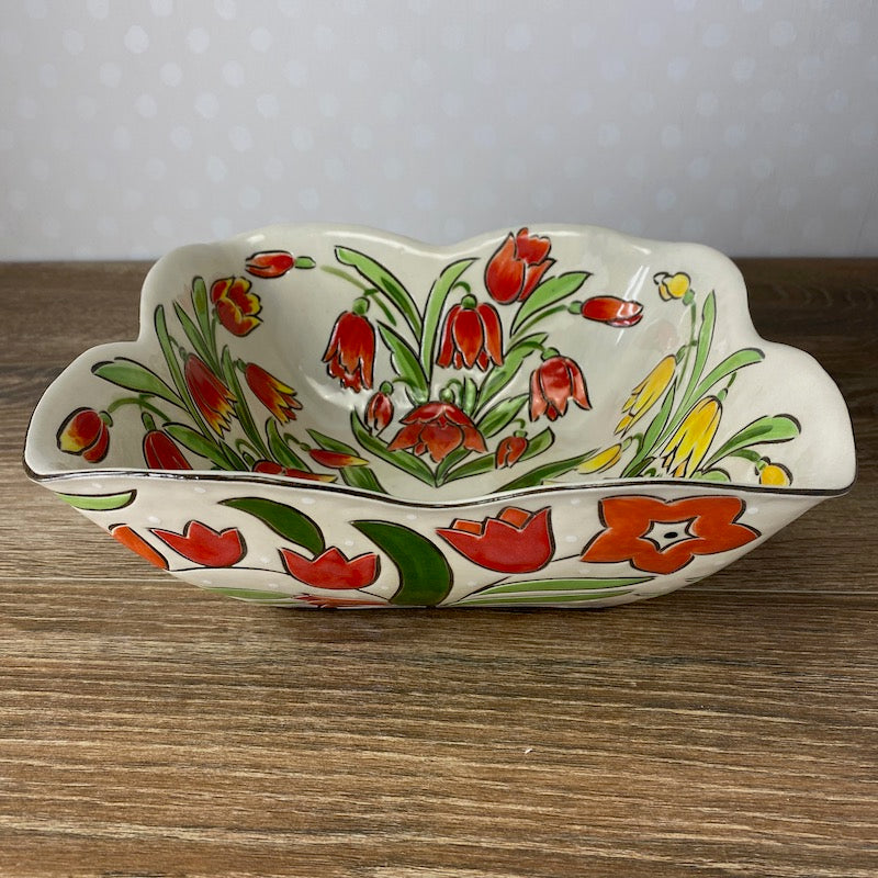 Tulip Serving Bowl