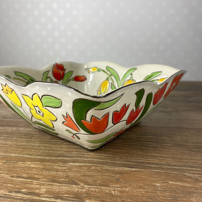Tulip Serving Bowl
