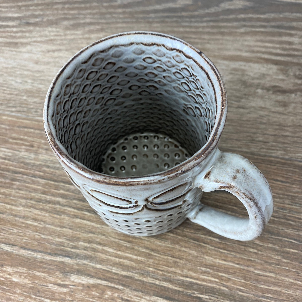 Textured Stoneware Coffee Mug with Ribbons