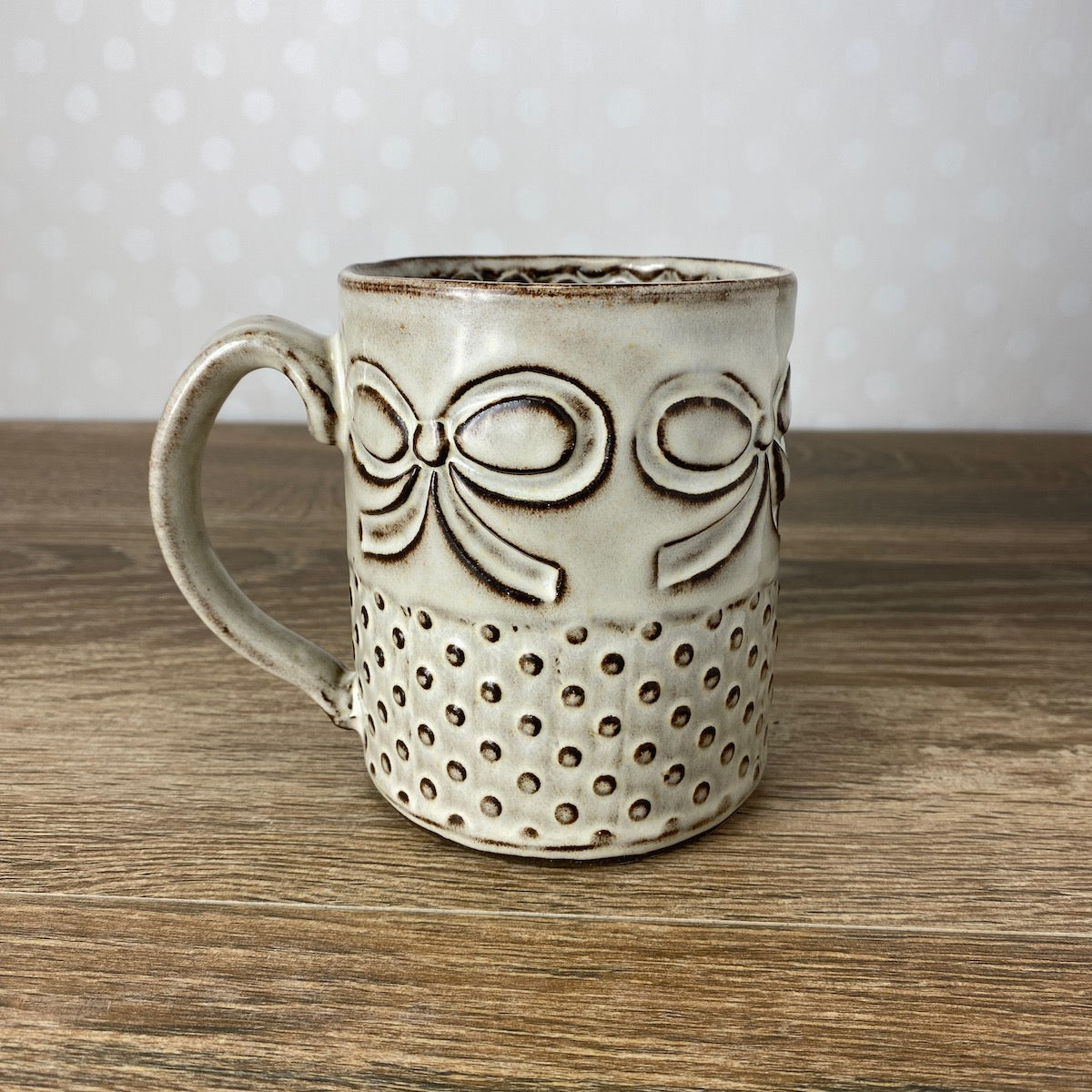 Textured Stoneware Coffee Mug with Ribbons