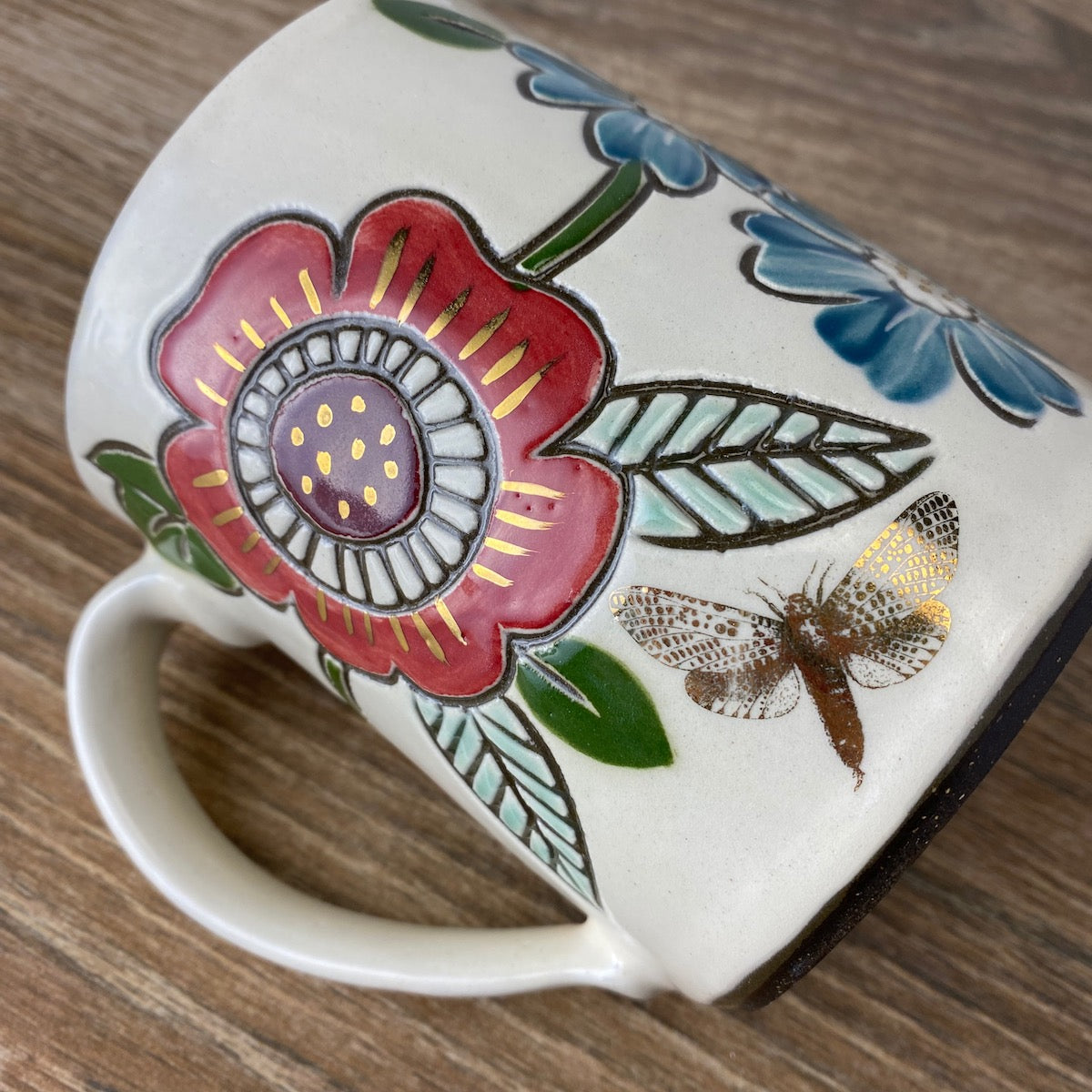 Golden Vintage Floral Mug